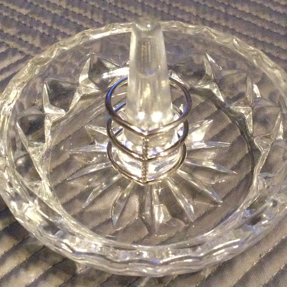 Sterling silver ring; 925 - Picture 3 of 4